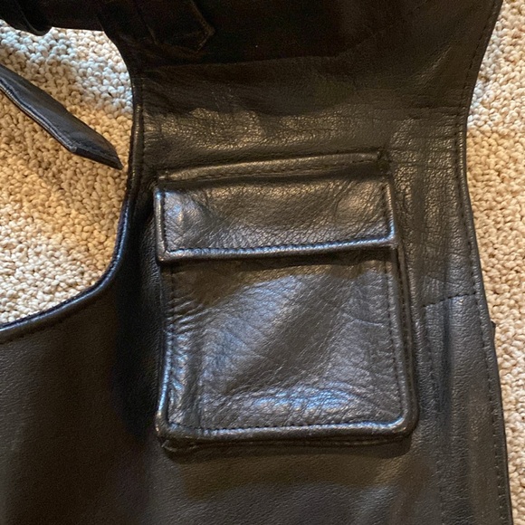 Unik Chaps - Picture 7 of 17